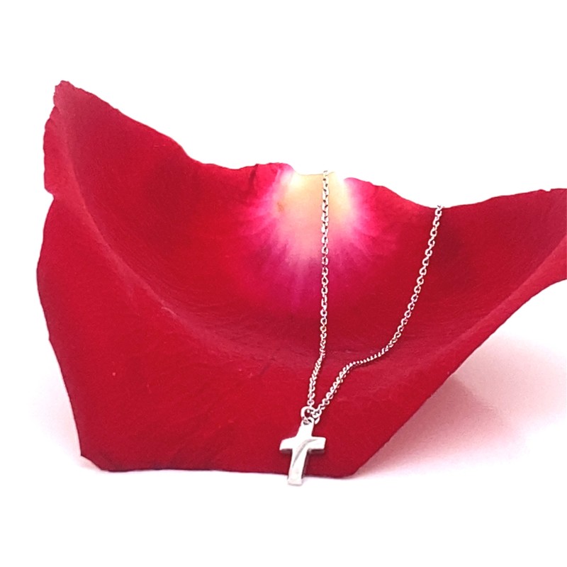Lantisor cu pandantiv cu cruciulita din aur galben de 14k